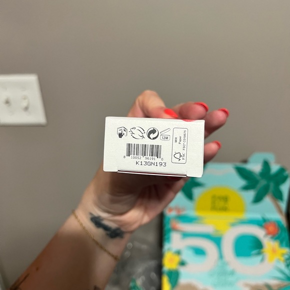 Glow Recipe Strawberry BHA Pore-Smooth Blur Drops - Picture 3 of 4